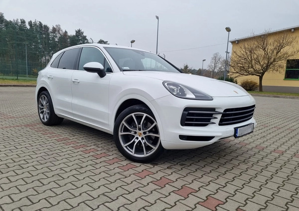 Porsche Cayenne cena 319900 przebieg: 51300, rok produkcji 2020 z Janów Lubelski małe 379